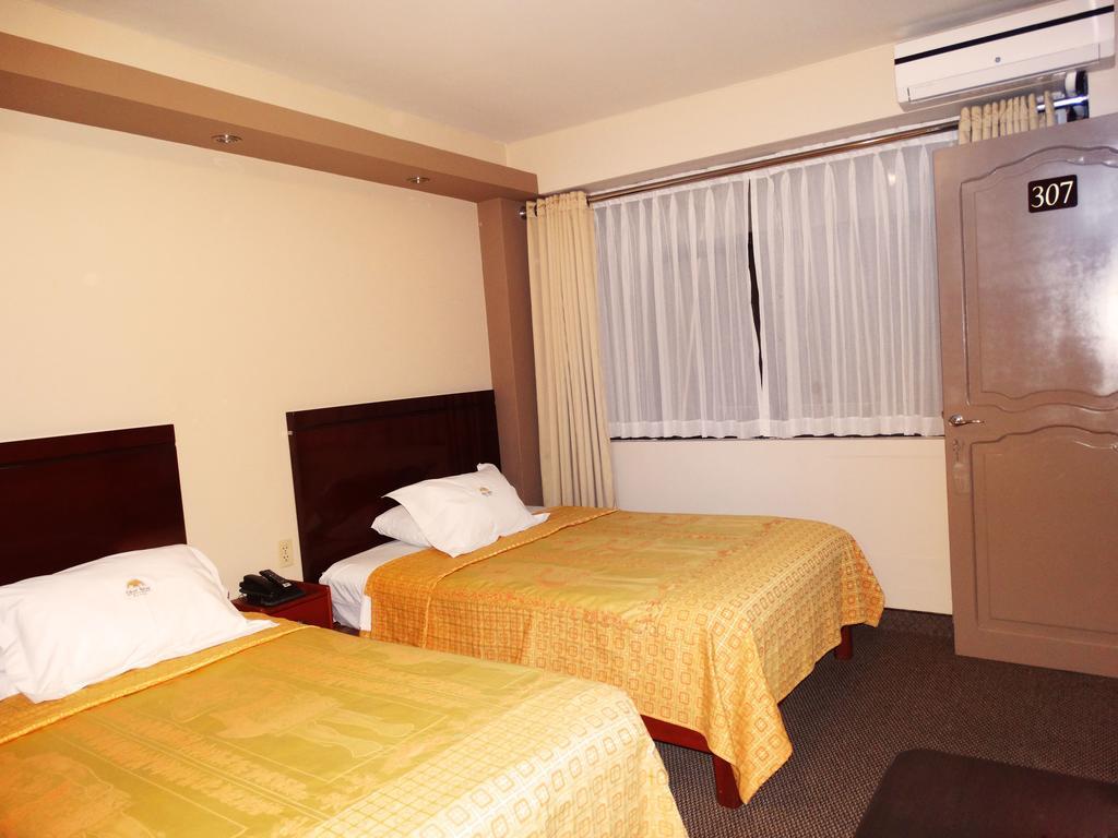 Hotel Gran Sipan 齐克拉约 客房 照片