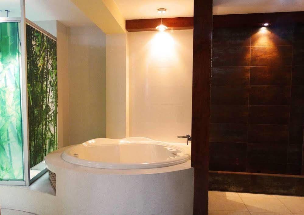 Hotel Gran Sipan 齐克拉约 外观 照片